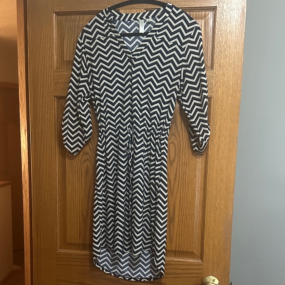 Tacera Navy Blue and White Zigzag Long Sleeve Dress Size S